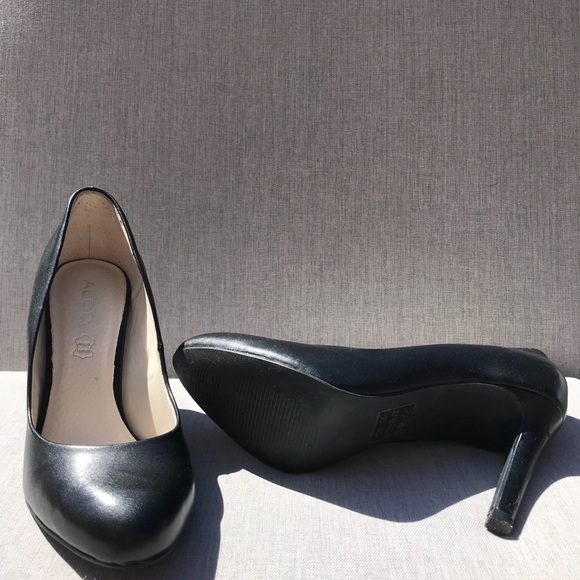 ALDO Black Leather Pumps - Picture 4 of 6